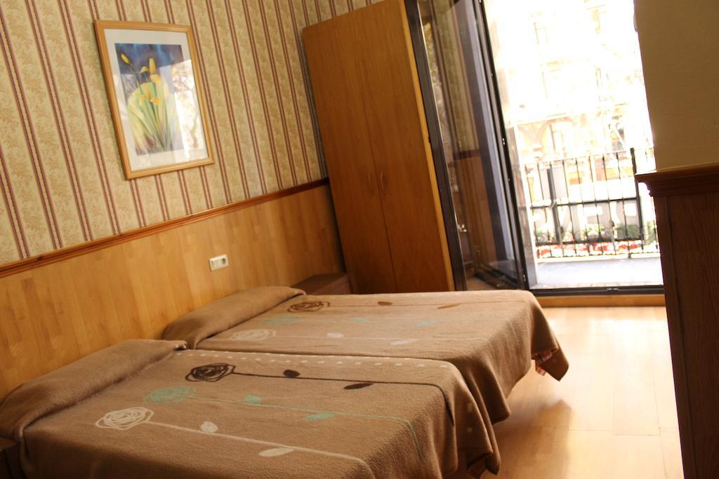 Pension Villanueva Barcelona Rom bilde